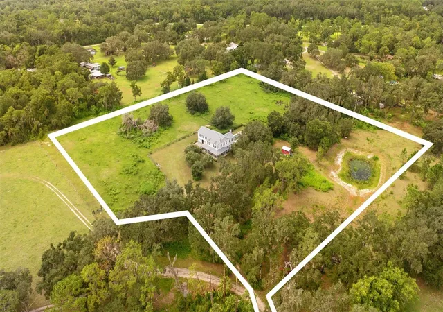 Photo 1 of Single family home for sale at 13621 Mcintosh Rd, Thonotosassa, FL 33592 | MLS# TB8516271 | Listing updated on 2026-10-07