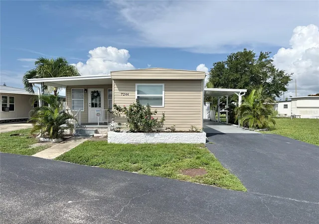 Photo 1 of Manufactured home for sale at 7244 Mount Fairfield Rd Ne #530, St Petersburg, FL 33702 | MLS# TB8516462 | Listing updated on 2026-08-18