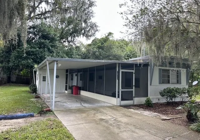 Photo 2 of Manufactured home for sale at 16716 Se 101st Court Rd, Summerfield, FL 34491 | MLS# G5113442 | Listing updated on 2026-08-31