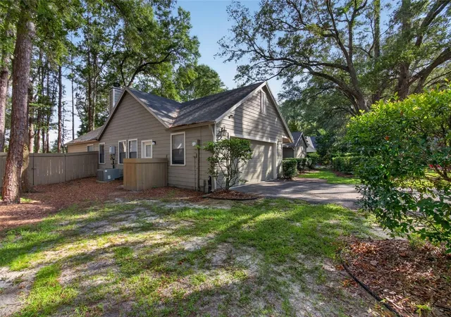 Photo 3 of Sale Pending at 8215 Sw 47th Road, Gainesville, FL 32608 | MLS# GC541124 | Listing updated on 2026-08-18