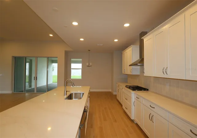 5th image of 3223 Roseville Dr, Apopka, FL 32712 | MLS# O6417308