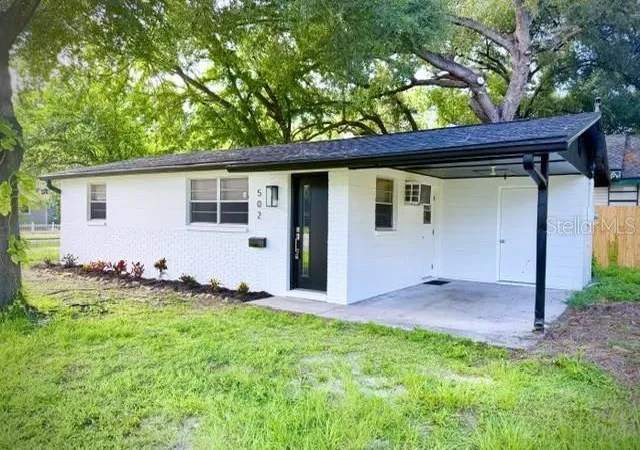 Photo 1 of Single family home for sale at 502 E Knollwood St, Tampa, FL 33604 | MLS# TB8521713 | Listing updated on 2026-08-17