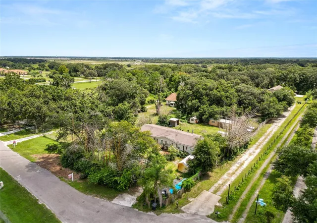 Photo 23 of Manufactured home for sale at 6236 Springwoods Ln, Lakeland, FL 33811 | MLS# L4963000 | Listing updated on 2026-09-03