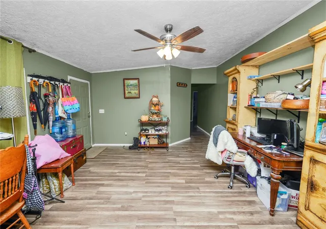 Photo 3 of Manufactured home for sale at 6236 Springwoods Ln, Lakeland, FL 33811 | MLS# L4963000 | Listing updated on 2026-09-03