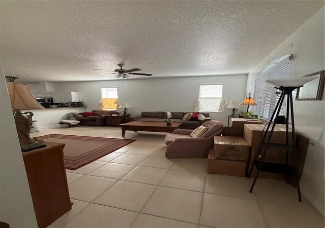 Photo 4 of Single family home for sale at 3201 Summer Cruise Dr, Valrico, FL 33594 | MLS# O6419387 | Listing updated on 2026-09-24