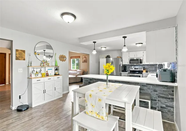2nd image of 1518 Dickens Rd, Lake Wales, FL 33898 | MLS# O6419895