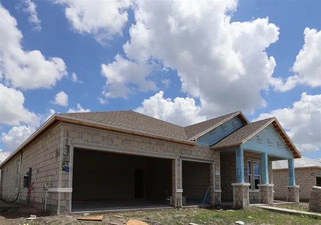 3rd image of 318 Stetson Rise Ct, Plant City, FL 33566 | MLS# TB8523167