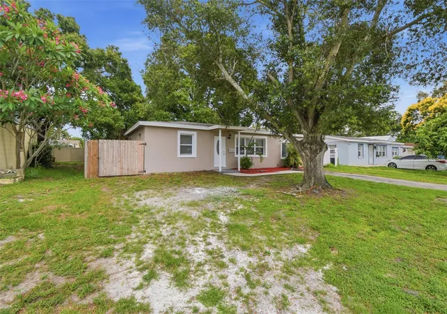 2nd image of 8331 55th St N, Pinellas Park, FL 33781 | MLS# O6420289