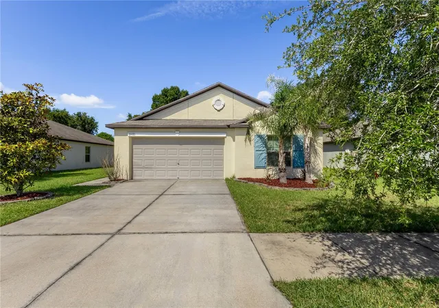 Photo 2 of Single family home for sale at 2987 Moulden Holw Dr, Zephyrhills, FL 33540 | MLS# TB8523795 | Listing updated on 2026-08-23