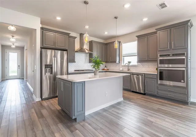 3rd image of 1681 Blossom Sound Ct, Oviedo, FL 32765 | MLS# O6420421