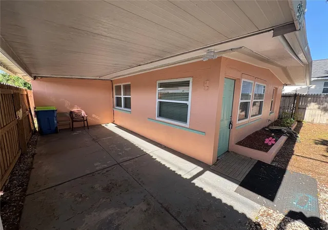 2nd image of 4920 45th Ave N, Saint Petersburg, FL 33709 | MLS# A4698450