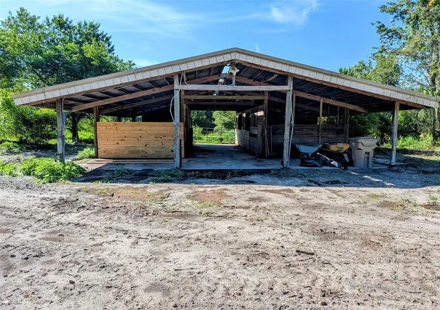 5th image of 21320 Seneca Hills Rd, Eustis, FL 32736 | MLS# R4911536