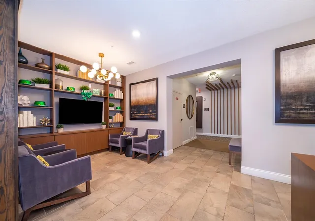 Listing Photo 4 - Condo for sale in building located at 7521 Laureate Blvd, Orlando, FL 32827 - Unit #5208