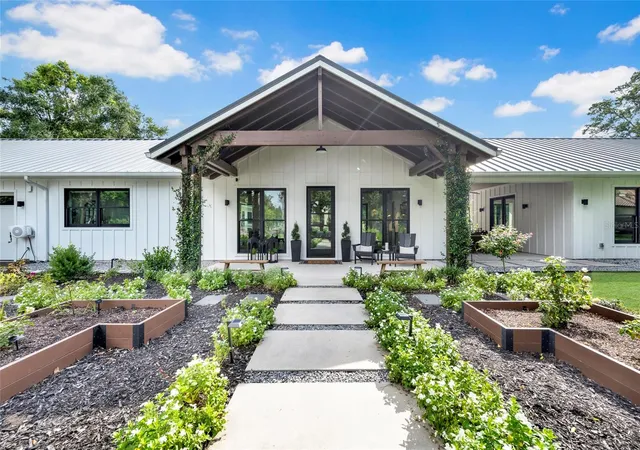 1st image of 3440 Crenshaw Lake Rd, Lutz, FL 33548 | MLS# TB8524767