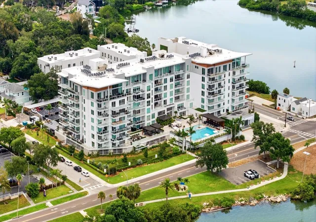 5th image of 1020 Sunset Point Rd #601, Clearwater, FL 33755 | MLS# TB8525139