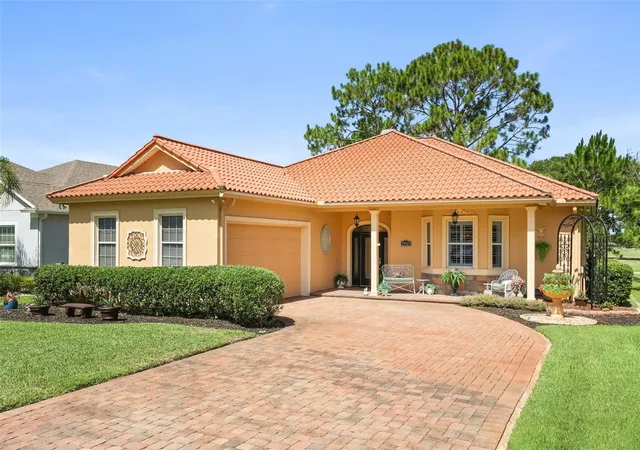 Photo 1 of Single family home for sale at 29925 Cypress Pointe, Tavares, FL 32778 | MLS# G5114596 | Listing updated on 2026-09-05