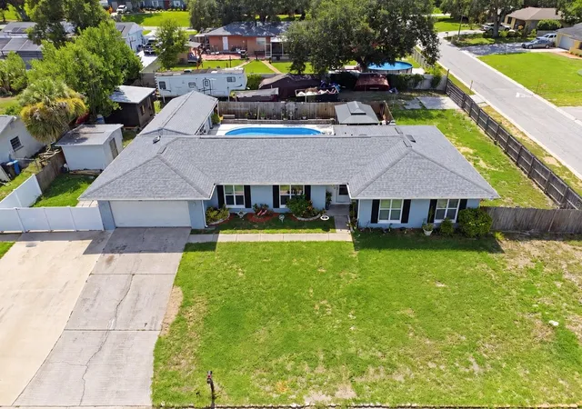 1st image of 1124 King Arthur Ct, Valrico, FL 33594 | MLS# TB8525672