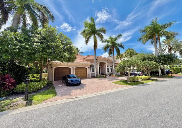 3rd image of 785 Harbour Isle Pl, West Palm Beach, FL 33410 | MLS# TB8525793