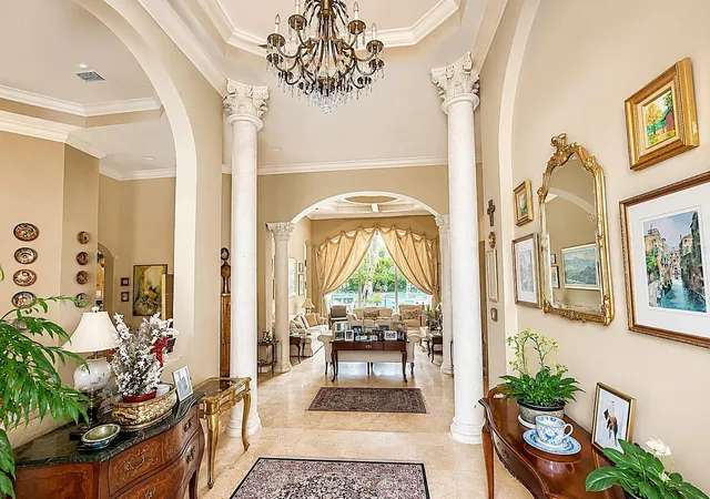 5th image of 785 Harbour Isle Pl, West Palm Beach, FL 33410 | MLS# TB8525793