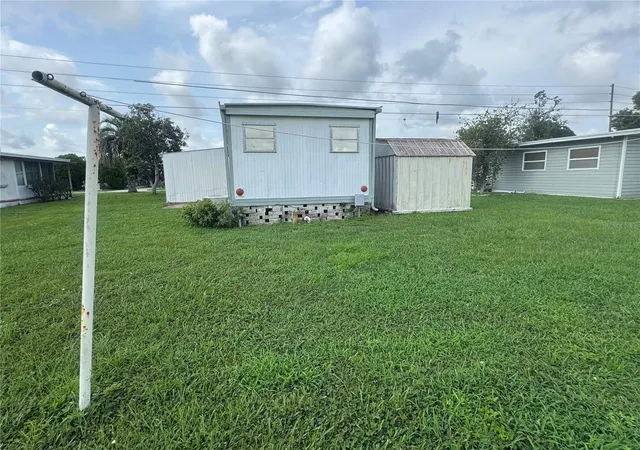 Photo 4 of Manufactured home for sale at 37309 8th Avenue #161, Zephyrhills, FL 33542 | MLS# TB8525974 | Listing updated on 2026-08-19