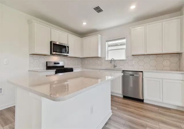 Photo 3 of Sale Pending at 6820 Heritage Harvest Dr, Wesley Chapel, FL 33545 | MLS# TB8526202 | Listing updated on 2026-09-30