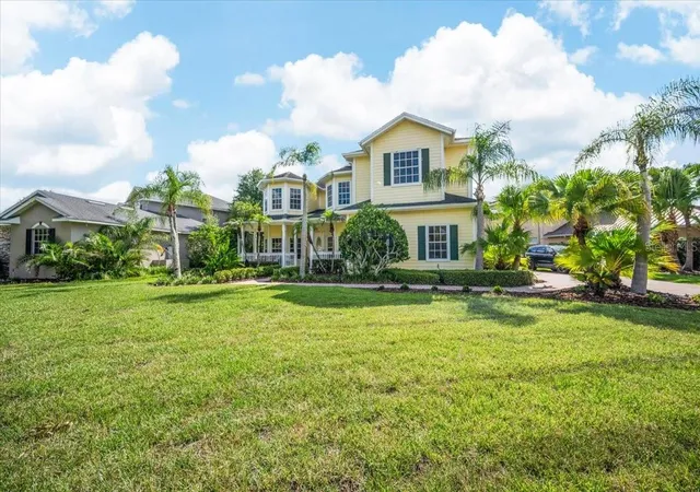 Photo 3 of Single family home for sale at 17802 Saint Lucia Isle Dr, Tampa, FL 33647 | MLS# L4963314 | Listing updated on 2026-09-01