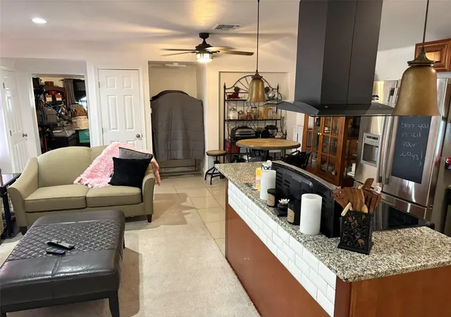 Photo 4 of Single family home for sale at 2415 Mayer St, Orlando, FL 32806 | MLS# O6422915 | Listing updated on 2026-09-07