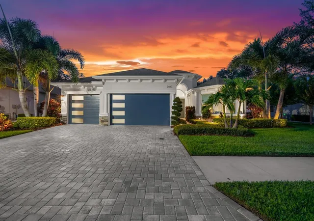 2nd image of 2013 Bee Branch Ct, Palm Harbor, FL 34683 | MLS# TB8526593