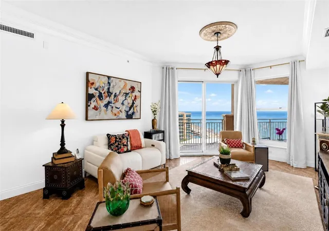 Listing Photo 4 - Condo for sale in building located at 3245 S Atlantic Ave, Daytona Beach Shores, FL 32118 - Unit #1002