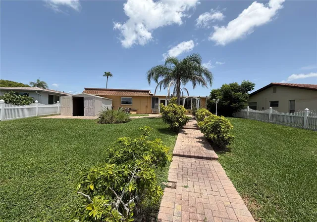 22nd image of 4138 Star Island Dr, Holiday, FL 34691 | MLS# W7887434
