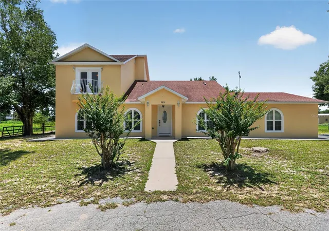 Photo 4 of Single family home for sale at 3830 Griffin View Dr, Lady Lake, FL 32159 | MLS# O6423193 | Listing updated on 2026-08-26