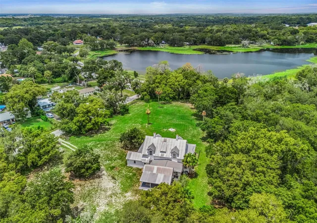95th image of 511 E Mirror Lake Dr, Fruitland Park, FL 34731 | MLS# G5114834
