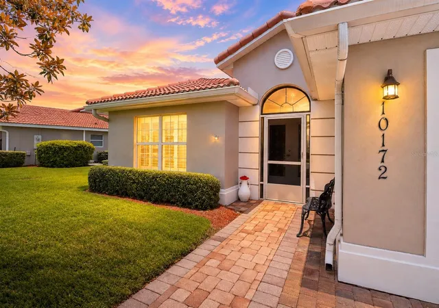 3rd image of 10172 Mainsail Dr, Oxford, FL 34484 | MLS# G5114844