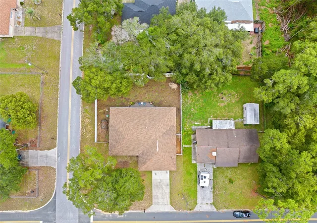 3rd image of 714 Spruce St, Inverness, FL 34452 | MLS# TB8527548