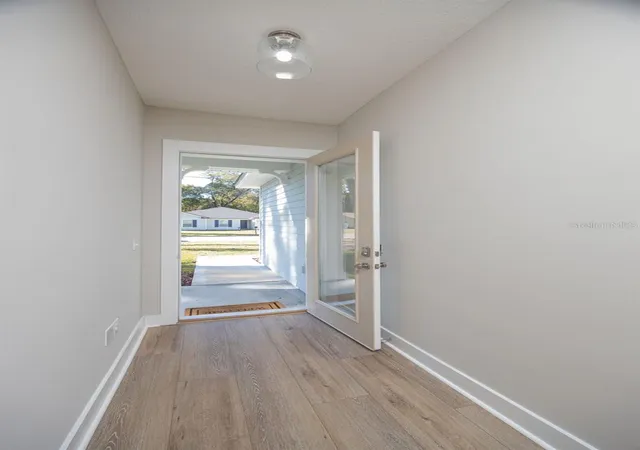 Photo 4 of Single family home for sale at 102 Orange Tree Rd, East Palatka, FL 32131 | MLS# FC319846 | Listing updated on 2026-08-18