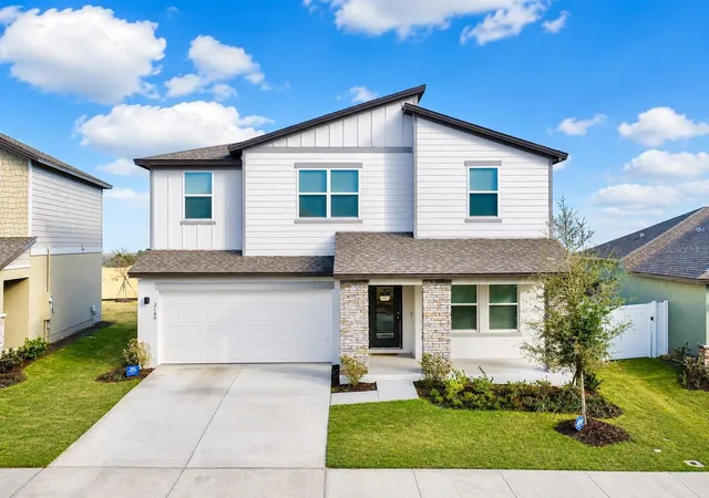 Photo 1 of Single family home for sale at 2150 Gold Dust Dr, Clermont, FL 34715 | MLS# O6423789 | Listing updated on 2026-08-19