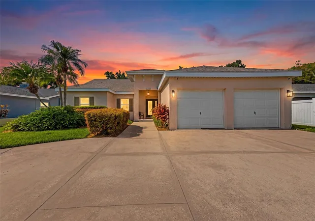 2nd image of 2708 W Osborne Ave, Tampa, FL 33614 | MLS# TB8527828