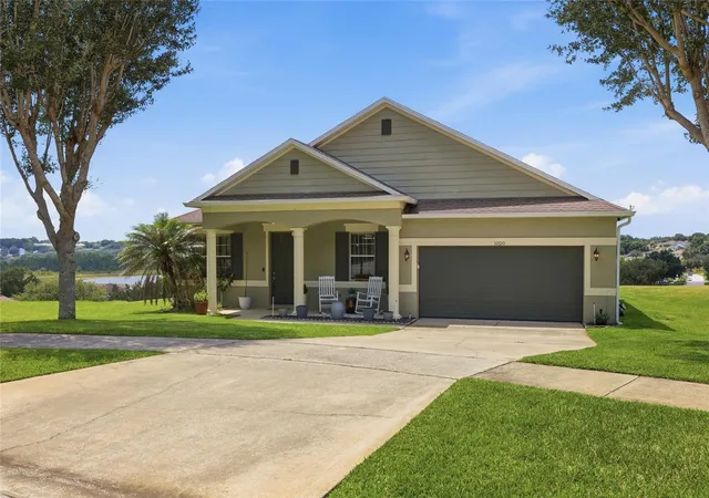 Photo 3 of Sale Pending at 1020 Sailing Bay Dr, Clermont, FL 34711 | MLS# G5114897 | Listing updated on 2026-08-19
