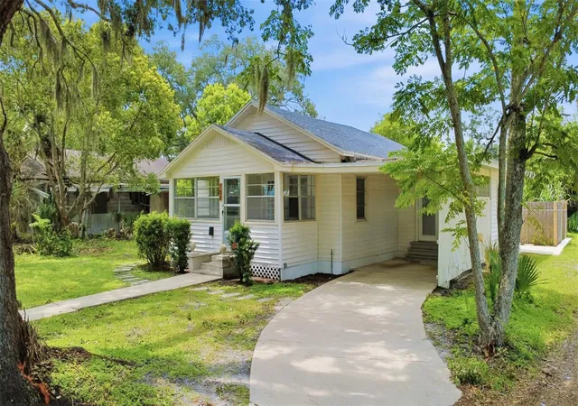 4th image of 708 Celery Ave, Sanford, FL 32771 | MLS# V4950154