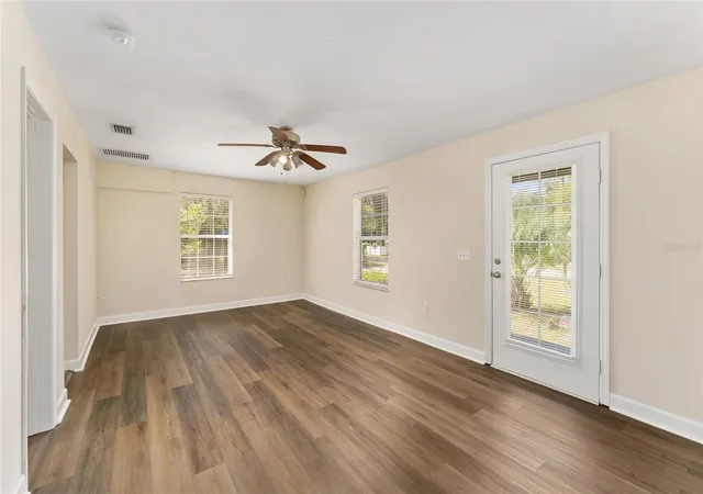 Photo 3 of Single family home for sale at 18673 NW 252nd Street, High Springs, FL 32643 | MLS# GC541897 | Listing updated on 2026-09-07