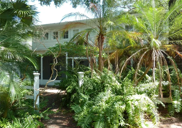 Photo 30 of Single family home for sale at 3302 W Villa Rosa St, Tampa, FL 33611 | MLS# TB8528439 | Listing updated on 2026-08-24