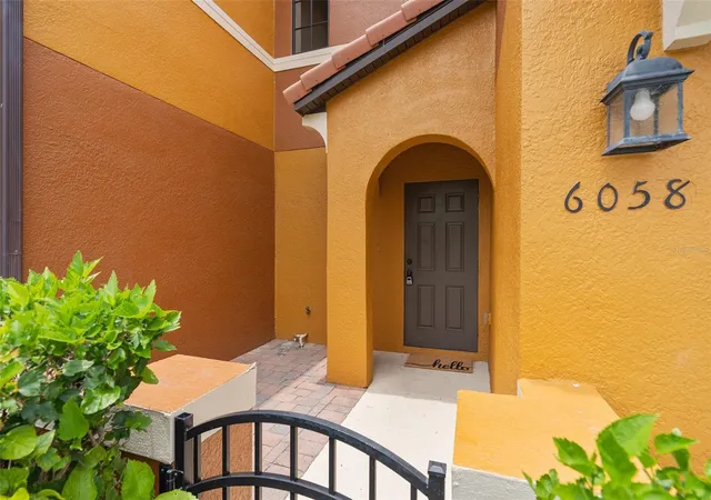 Photo 2 of Townhouse for sale at 6058 Tivoli Gdns Blvd, Orlando, FL 32829 | MLS# S5153569 | Listing updated on 2026-08-21