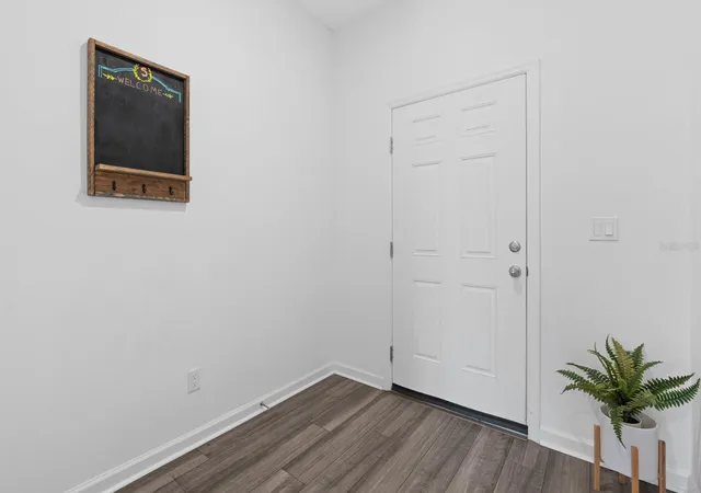 Photo 3 of Single family home for sale at 38465 Honeysuckle Dr, Dade City, FL 33525 | MLS# TB8528492 | Listing updated on 2026-09-02