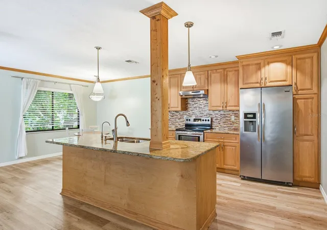 Photo 3 of Condo for sale at 511 Mistletoe Ct #C, Safety Harbor, FL 34695 | MLS# TB8528521 | Listing updated on 2026-10-05