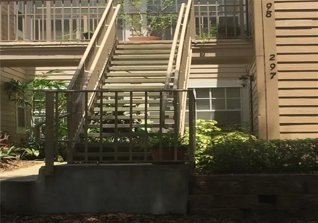 1st image of 685 Youngstown Pkwy #297, Altamonte Springs, FL 32714 | MLS# R4911644