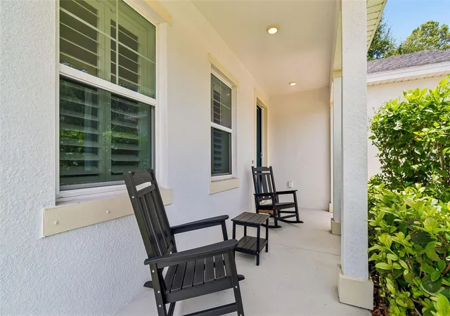 Photo 3 of Single family home for sale at 283 Sand Crane Way, Tarpon Springs, FL 34689 | MLS# W7887586 | Listing updated on 2026-08-17