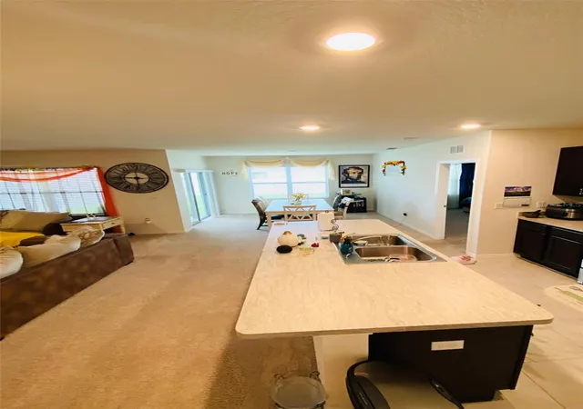 Photo 4 of Single family home for sale at 3018 Royal Tern Dr, Winter Haven, FL 33881 | MLS# S5153630 | Listing updated on 2026-08-31