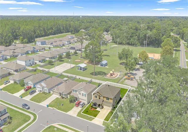 Photo 3 of Single family home for sale at 826 NW 244th Drive, Newberry, FL 32669 | MLS# OM728378 | Listing updated on 2026-09-03