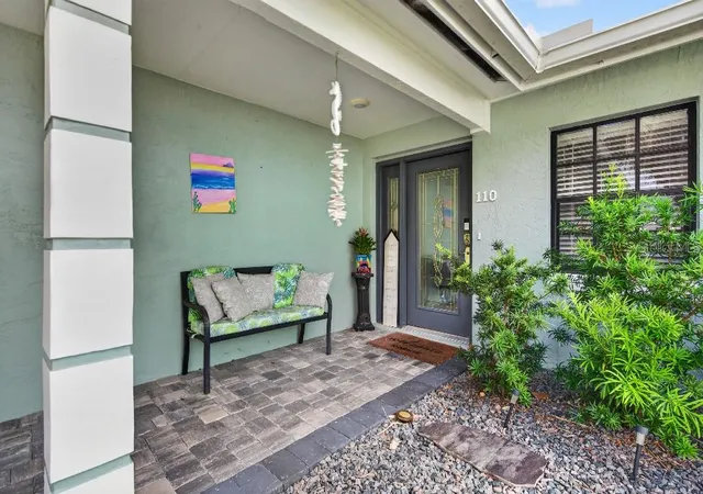 Photo 2 of Single family home for sale at 110 Cimmaron Dr, Palm Coast, FL 32137 | MLS# TB8528824 | Listing updated on 2026-08-17