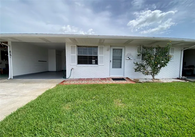 2nd image of 5105 Rose Pl N, Pinellas Park, FL 33782 | MLS# TB8528828